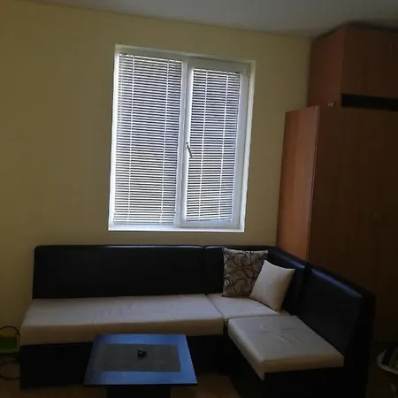 Guest house 2 Студиа В Равда Ravda